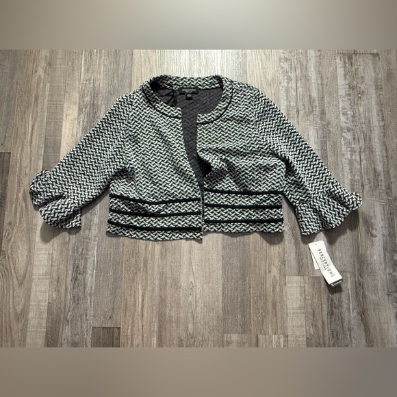 Perceptions Black & White Cropped Jacket Blazer Size XL Chic Chevron Pattern - Picture 1 of 6